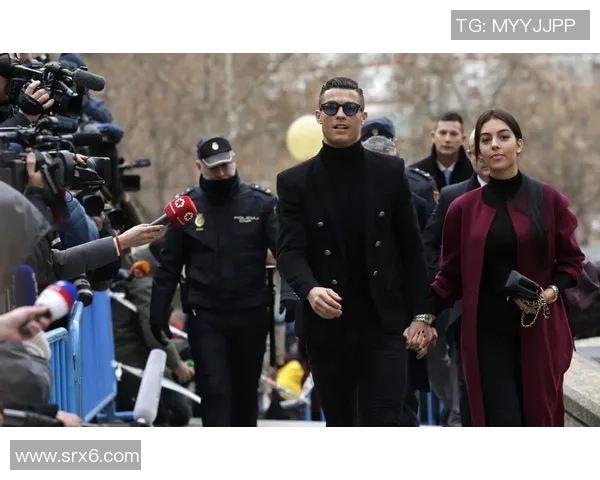 英国足球明星涉嫌偷税事件引发公众关注与热议，背后真相令人深思