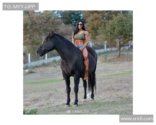 足球明星健美身材全景展示视频合集尽显运动魅力与风采